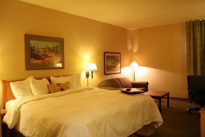 Hampton Inn Мидлтаун Номер фото