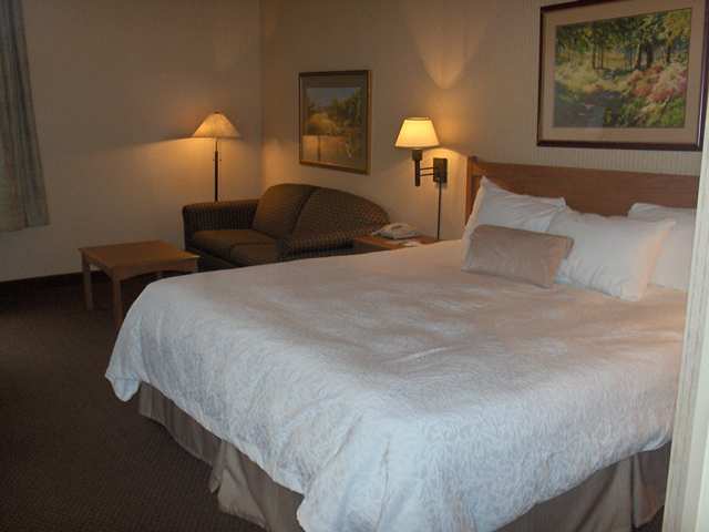 Hampton Inn Мидлтаун Номер фото